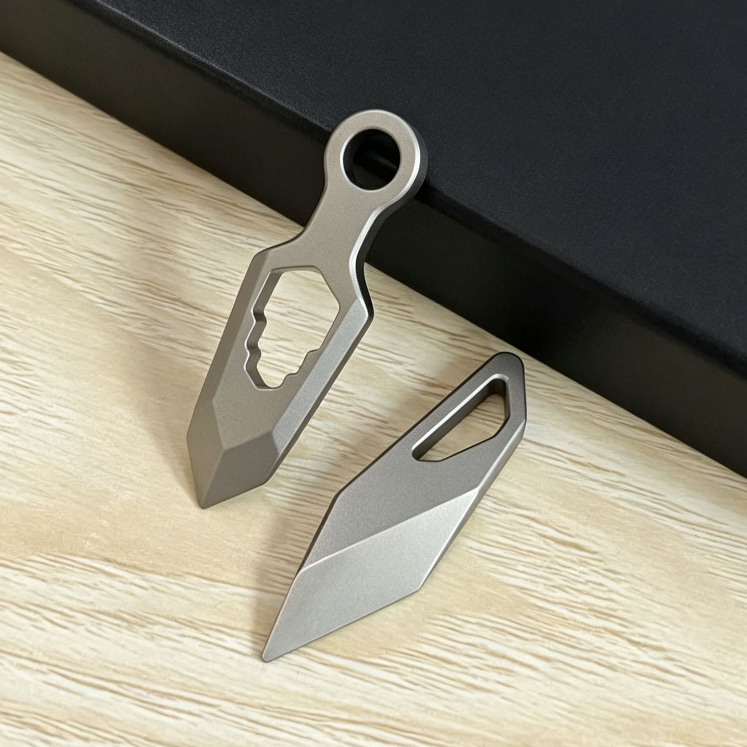 Alat Multifungsi EDC 2Pcs dari - Edc Daily Carry ulasan dan harga
